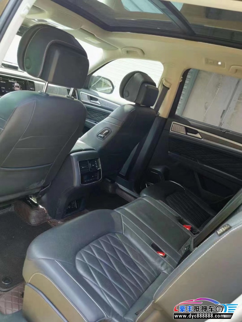 20年大众途昂SUV抵押车出售