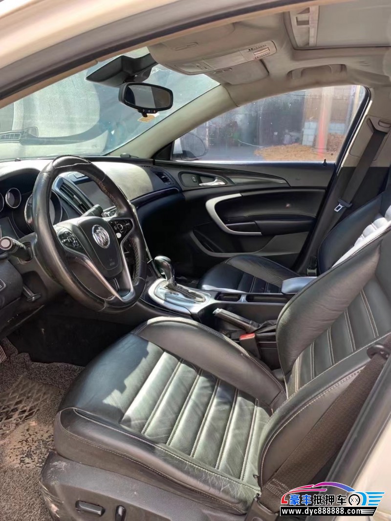 14年别克君威轿车抵押车出售