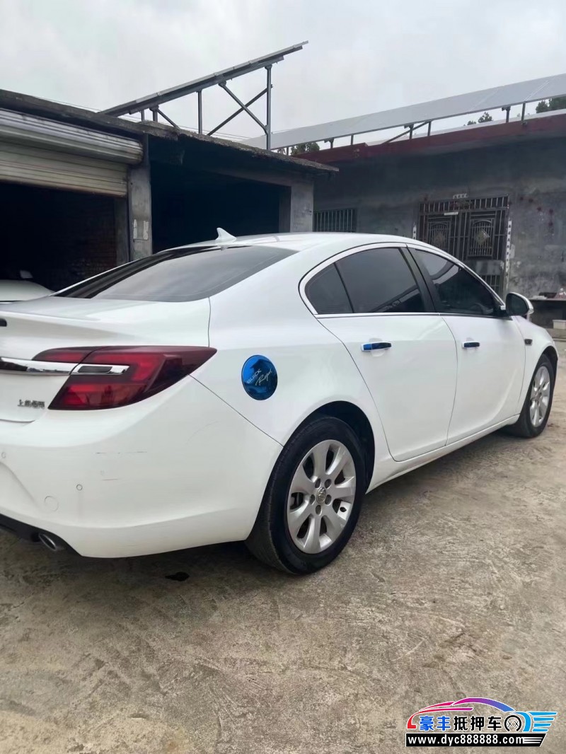 15年别克君威轿车抵押车出售