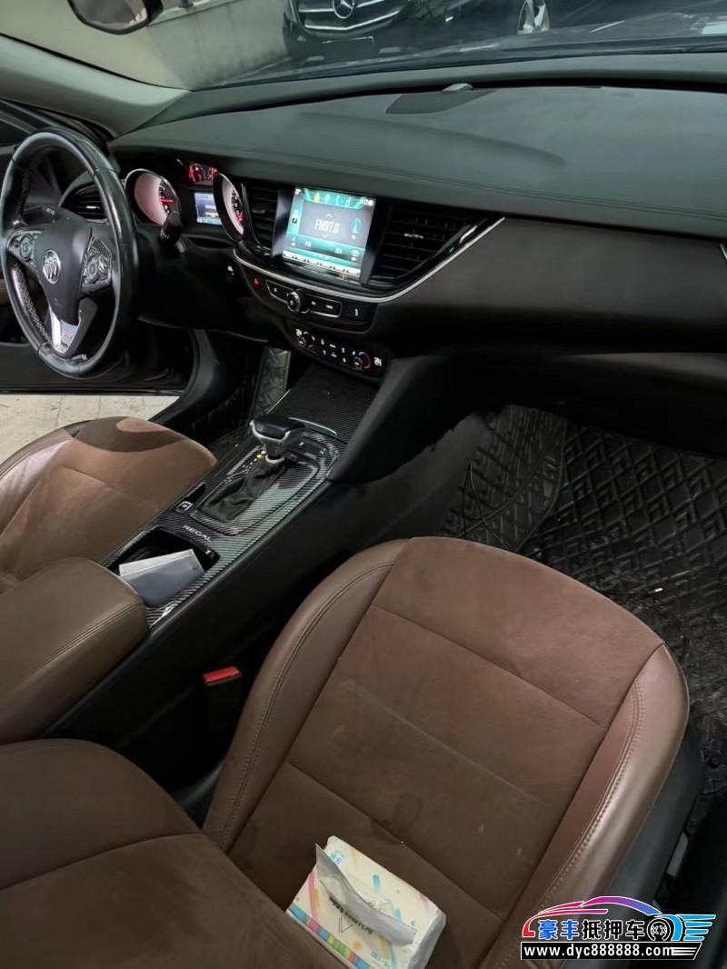 20年别克君威轿车抵押车出售