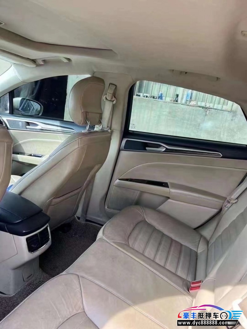 13年福特蒙迪欧轿车抵押车出售