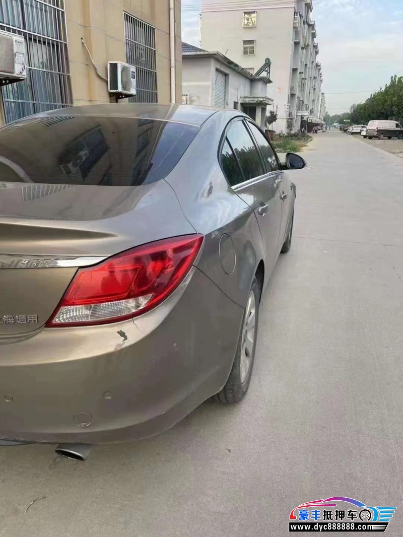 12年别克君威轿车抵押车出售