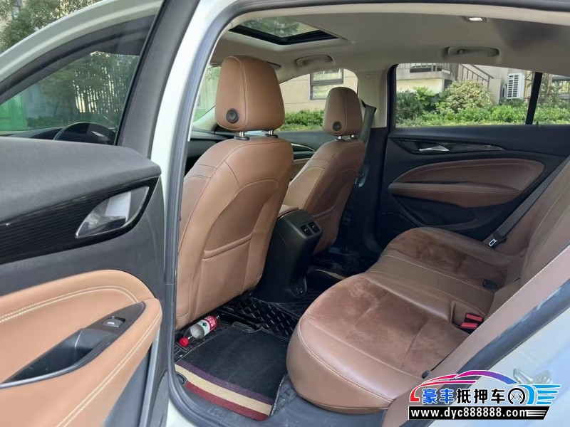 18年别克君威轿车抵押车出售