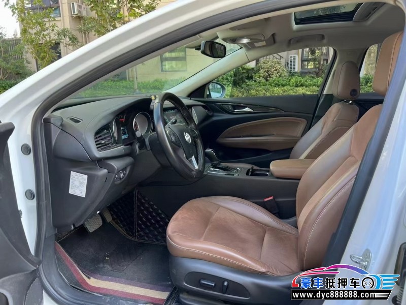 18年别克君威轿车抵押车出售