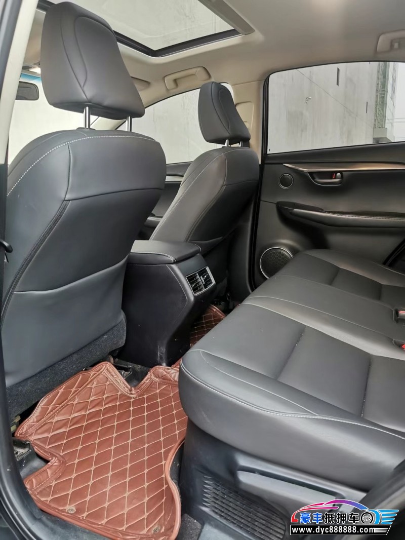 16年雷克萨斯NX轿车抵押车出售