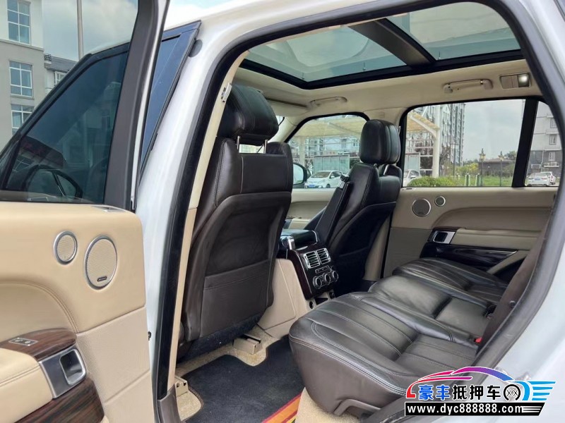 14年路虎揽胜行政轿车抵押车出售