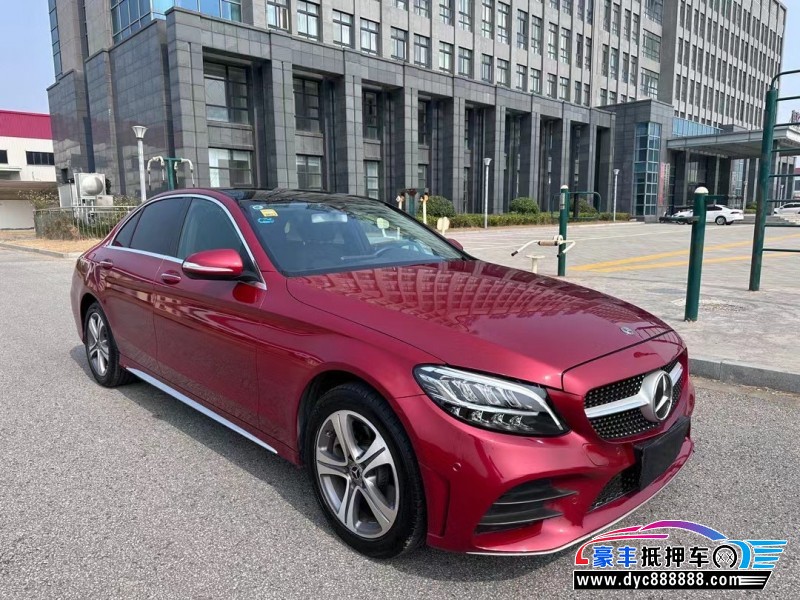 19年奔驰C轿车抵押车出售