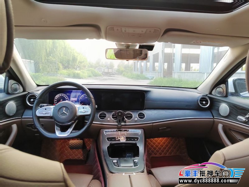 19年奔驰E轿车抵押车出售