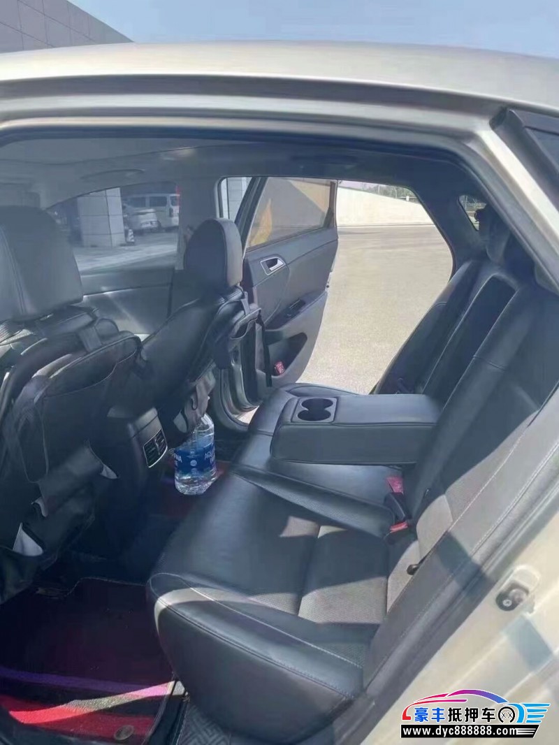 18年现代名图轿车抵押车出售