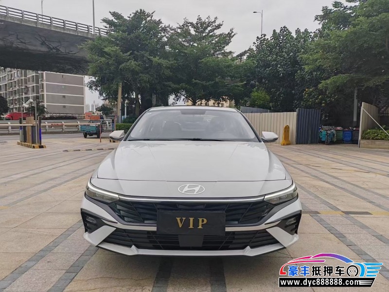 23年现代伊兰特轿车抵押车出售