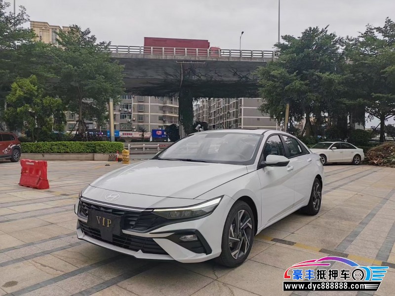 23年现代伊兰特轿车抵押车出售