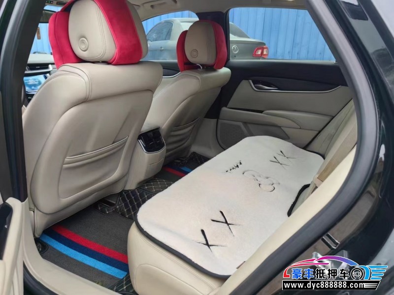 16年凯迪拉克XTS轿车抵押车出售