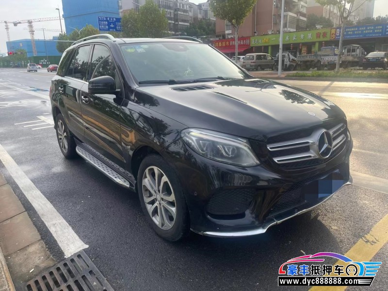 17年奔驰GLE轿车抵押车出售