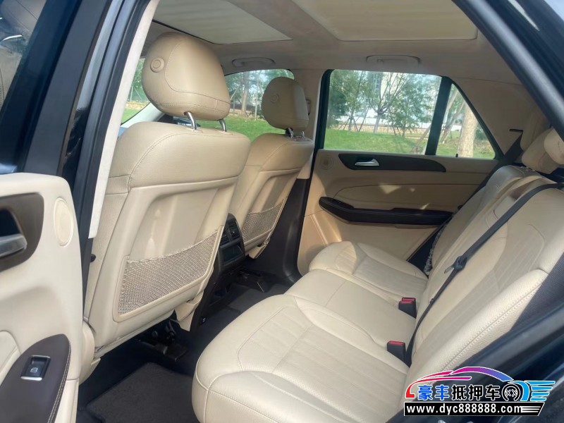 17年奔驰GLE轿车抵押车出售