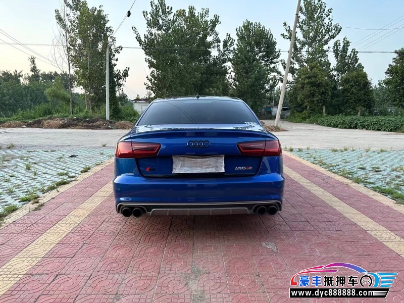 17年奥迪S6轿车抵押车出售