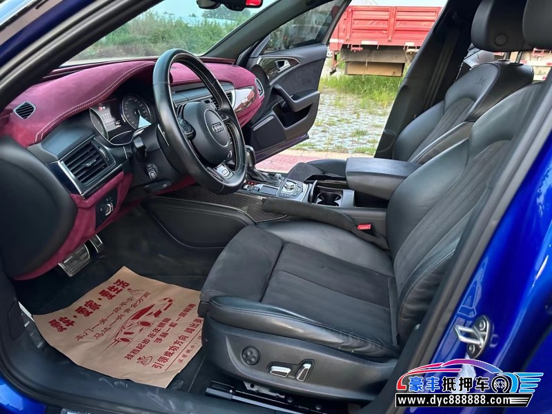 17年奥迪S6轿车抵押车出售