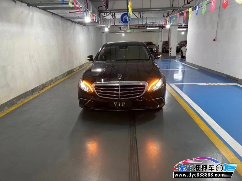 19年奔驰E轿车抵押车出售