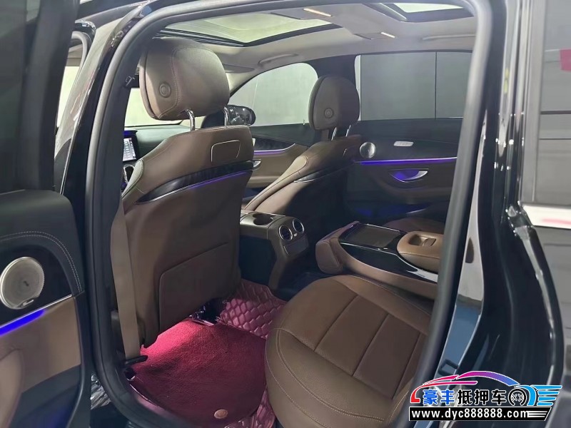 19年奔驰E轿车抵押车出售