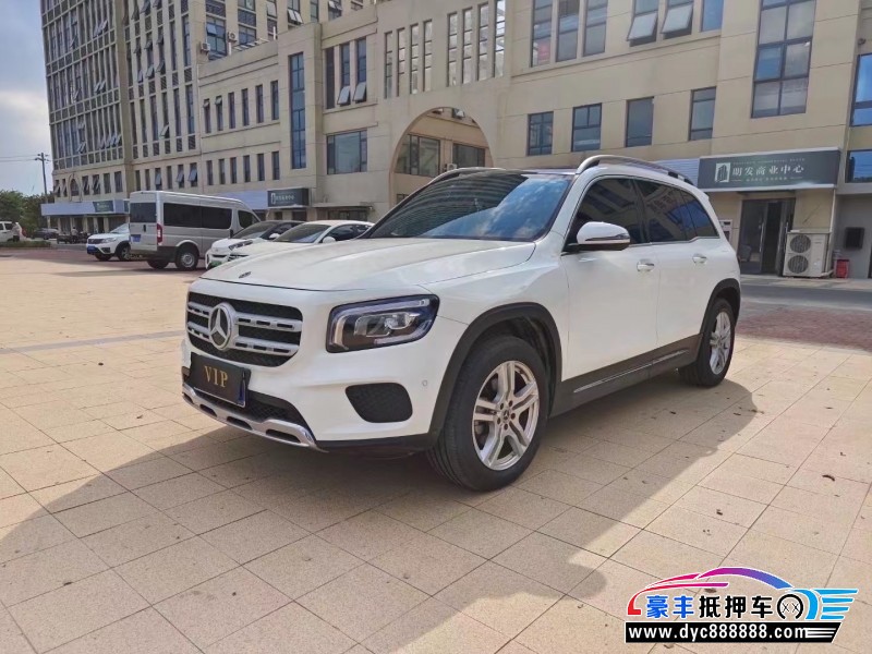 20年奔驰GLB轿车抵押车出售