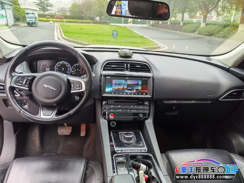 18年捷豹F-PACESUV抵押车出售