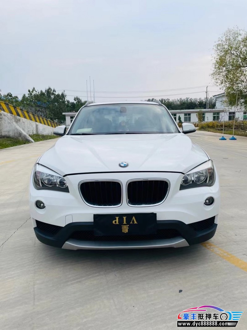 13年宝马X1SUV抵押车出售