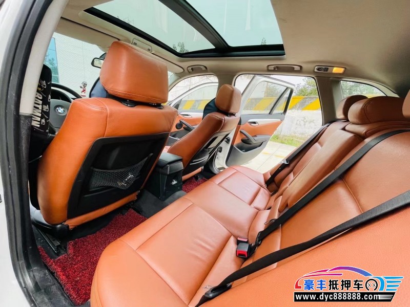 13年宝马X1SUV抵押车出售