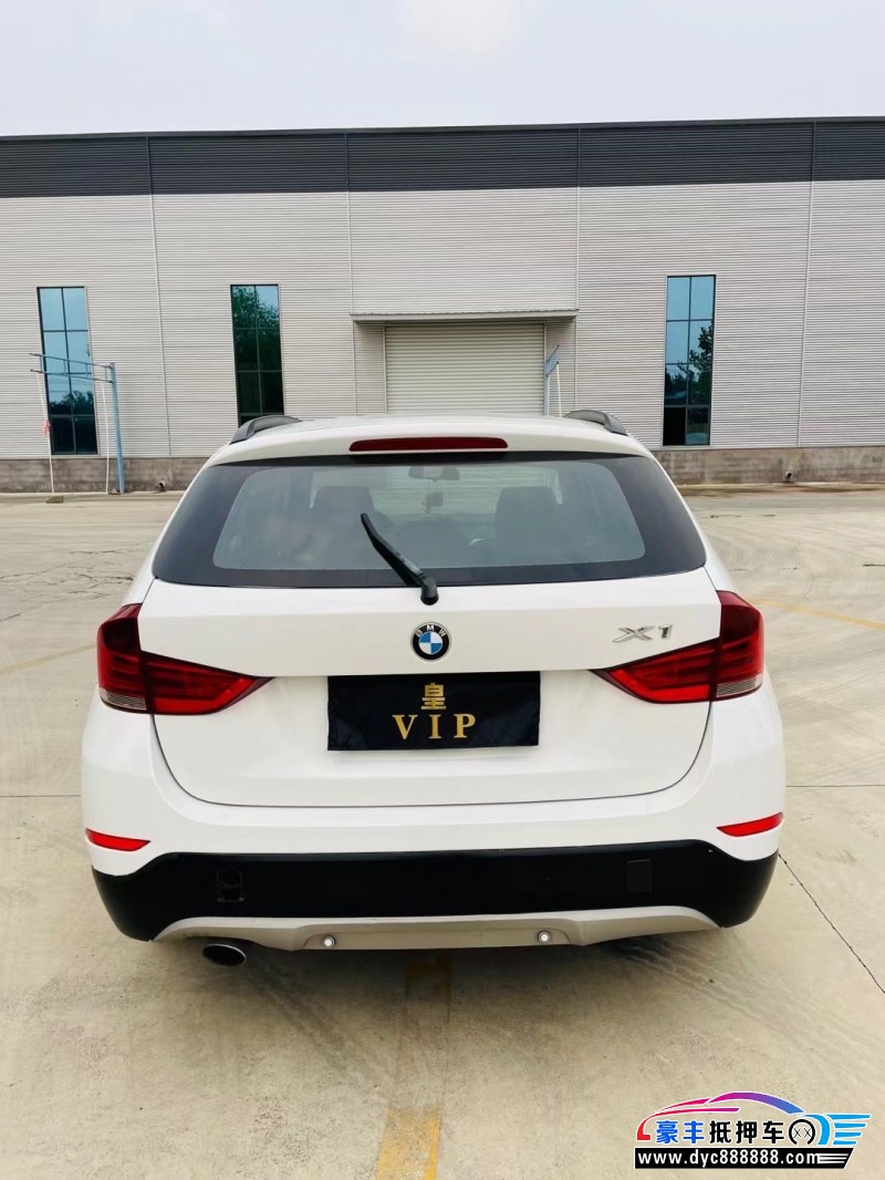 13年宝马X1SUV抵押车出售