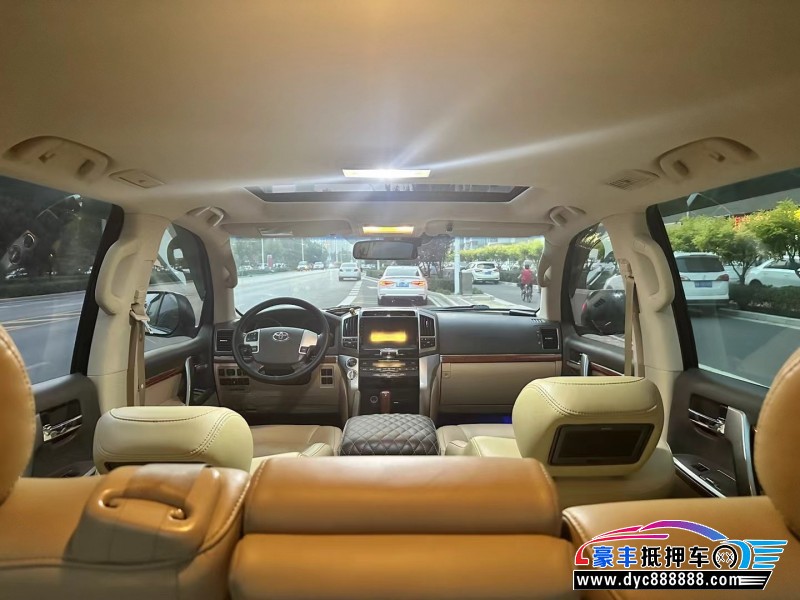 13年丰田兰德酷路泽SUV抵押车出售