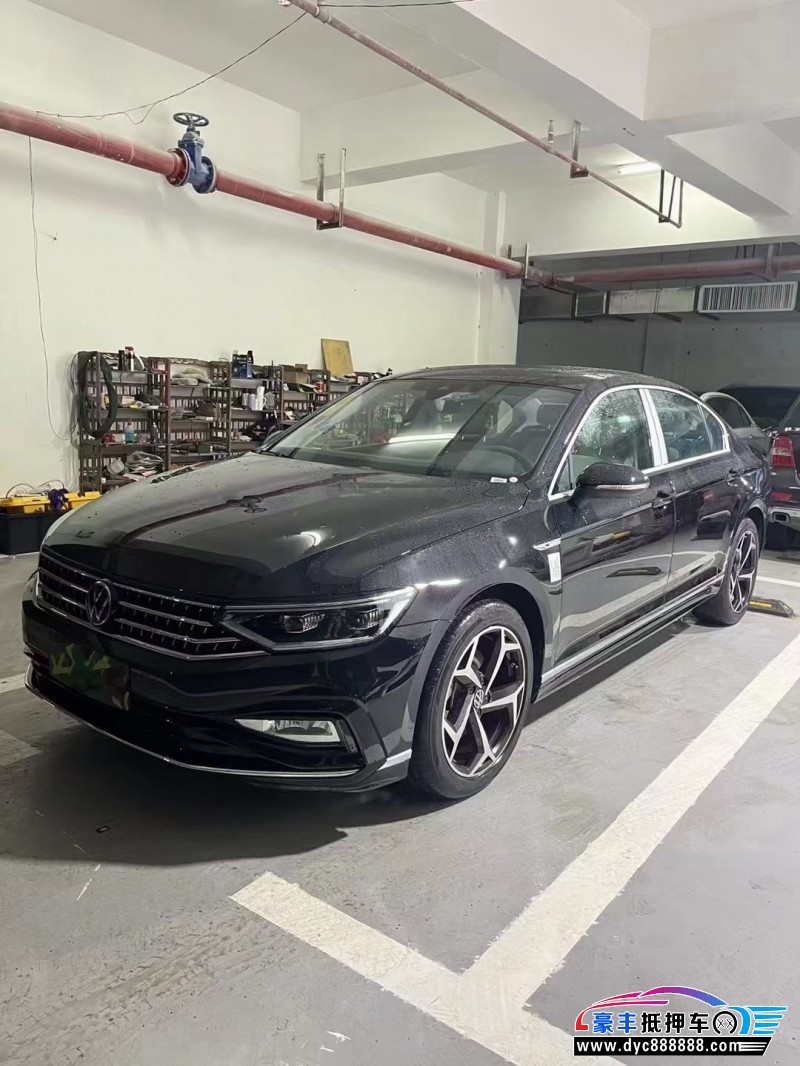 23年大众迈腾轿车抵押车出售