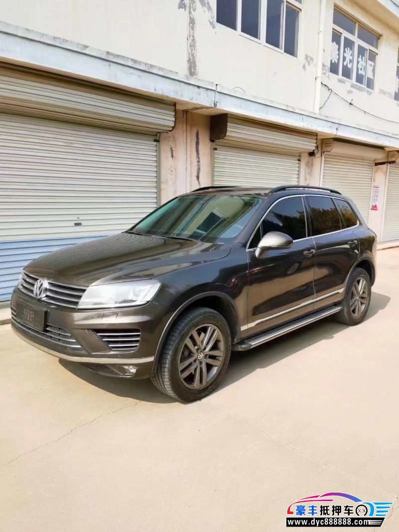 18年大众途锐SUV抵押车出售