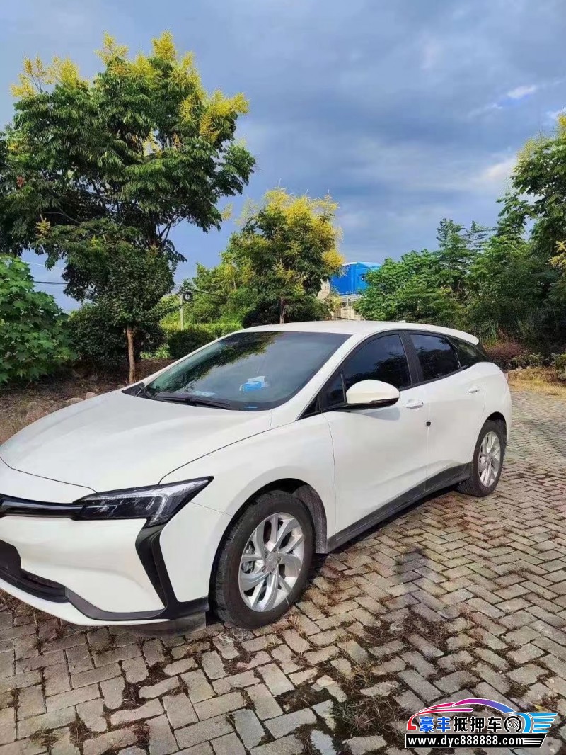 23年别克微蓝轿车抵押车出售