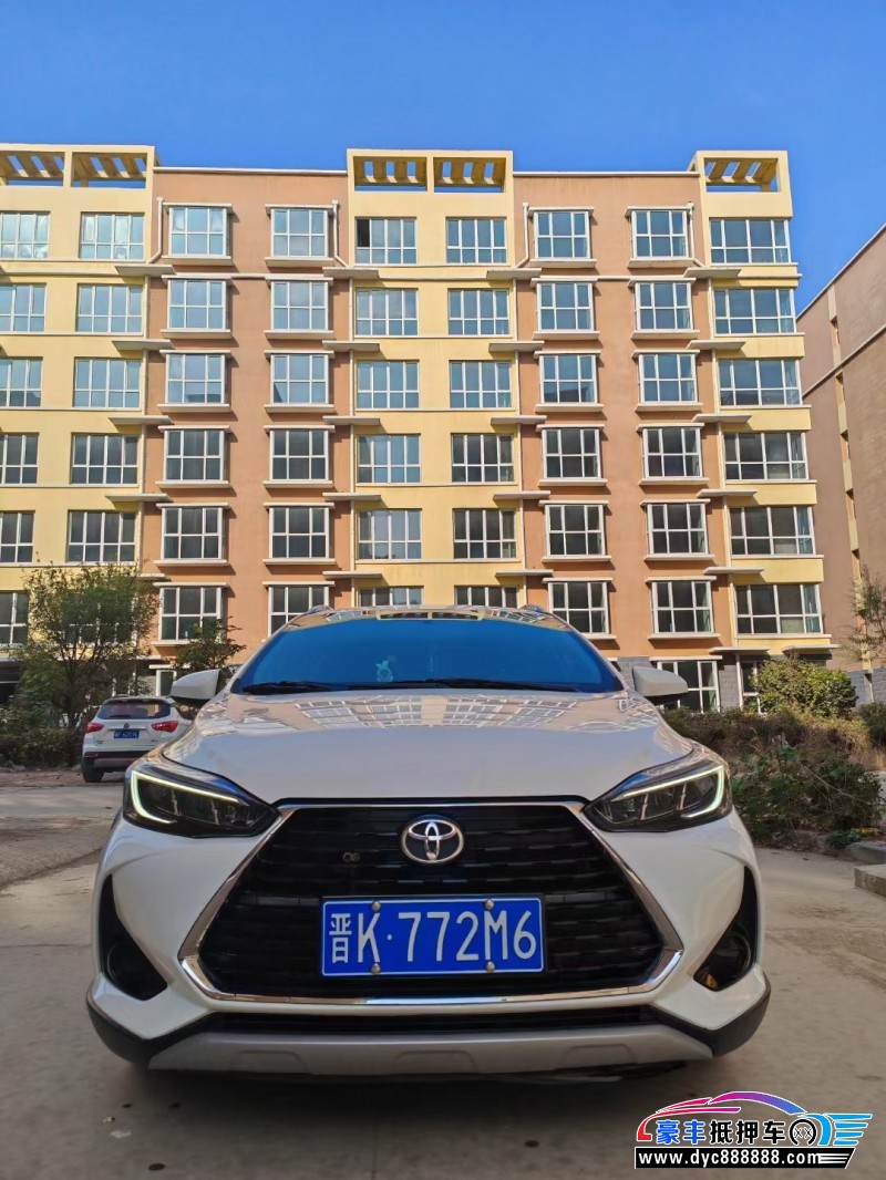 22年丰田YARiS L 致炫轿车抵押车出售