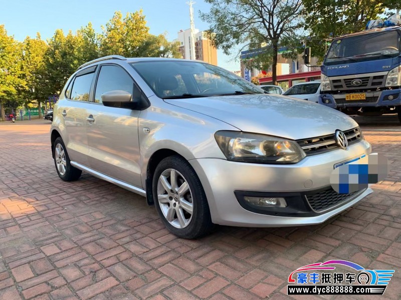 14年大众polo轿车抵押车出售