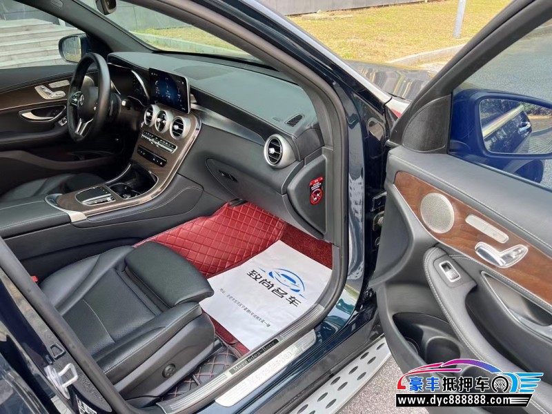 20年奔驰GLC轿车抵押车出售