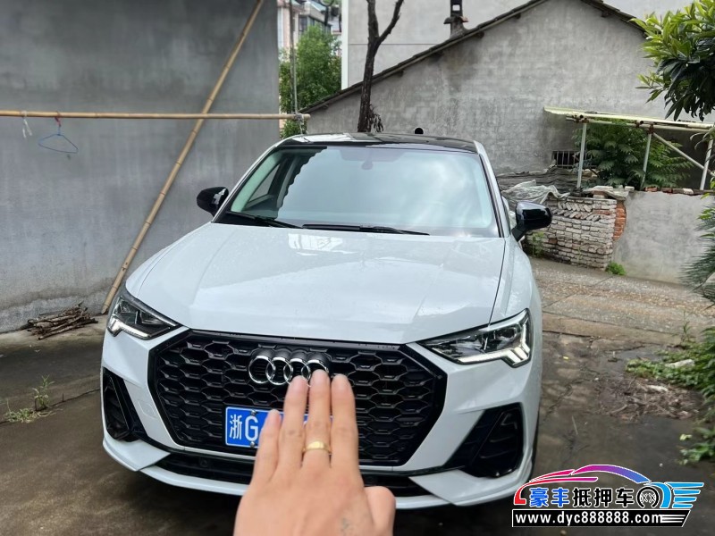 22年奥迪Q3SUV抵押车出售