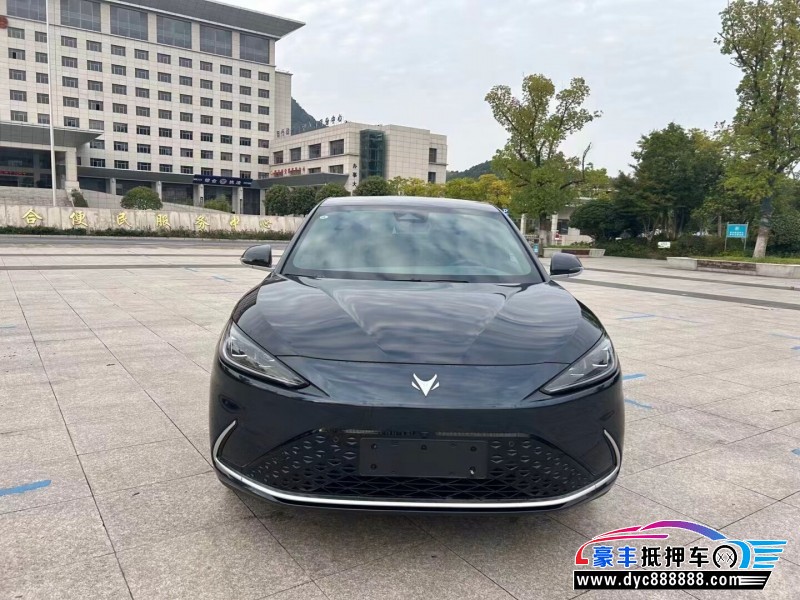 23年极狐阿尔法S轿车抵押车出售