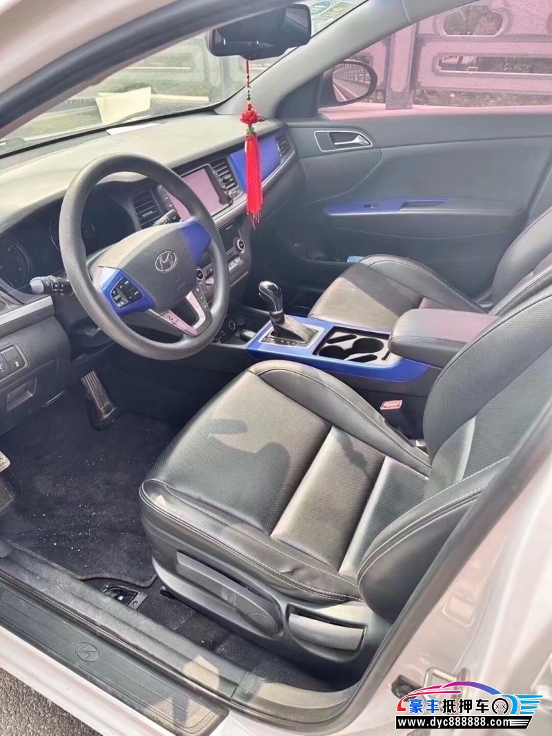 17年现代名图轿车抵押车出售