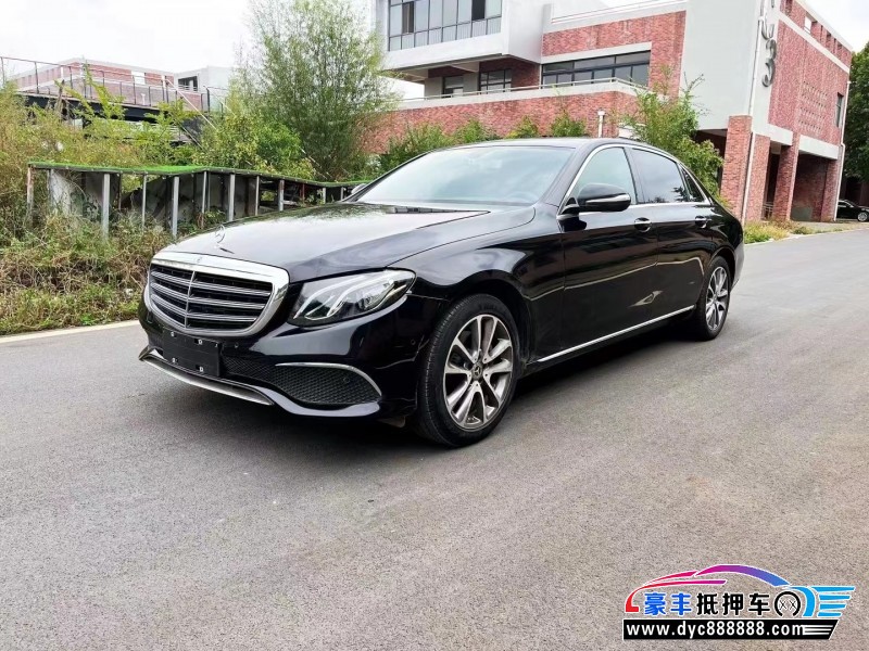 20年奔驰E轿车抵押车出售