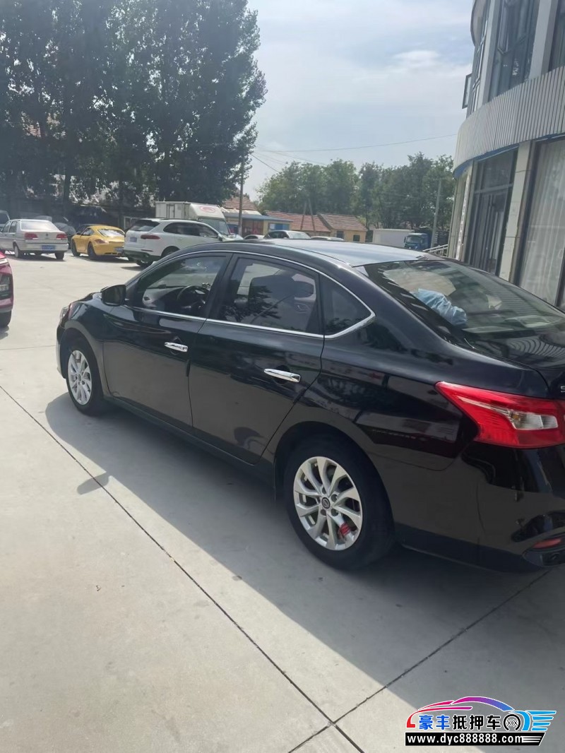 16年日产轩逸轿车抵押车出售