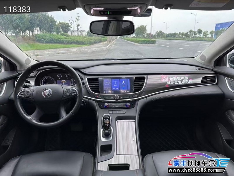 21年别克君越轿车抵押车出售