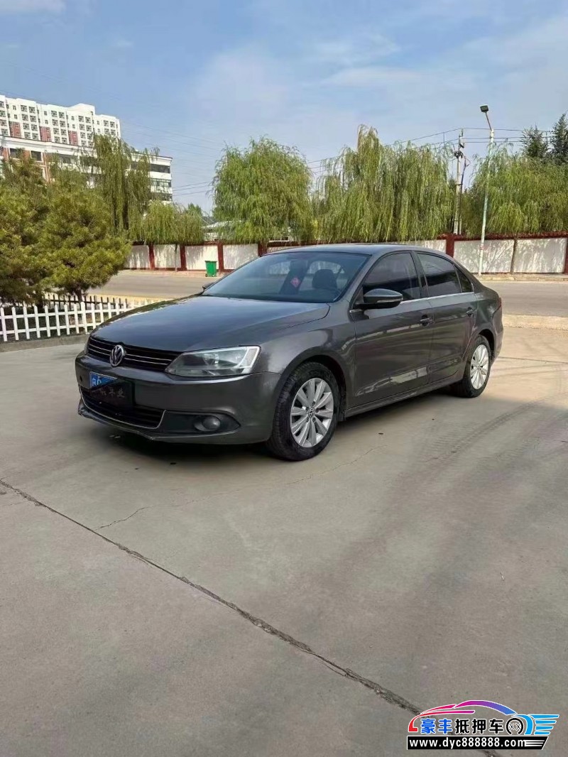 15年大众速腾轿车抵押车出售