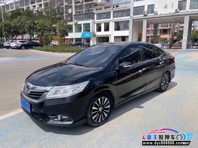 15年本田凌派轿车抵押车出售