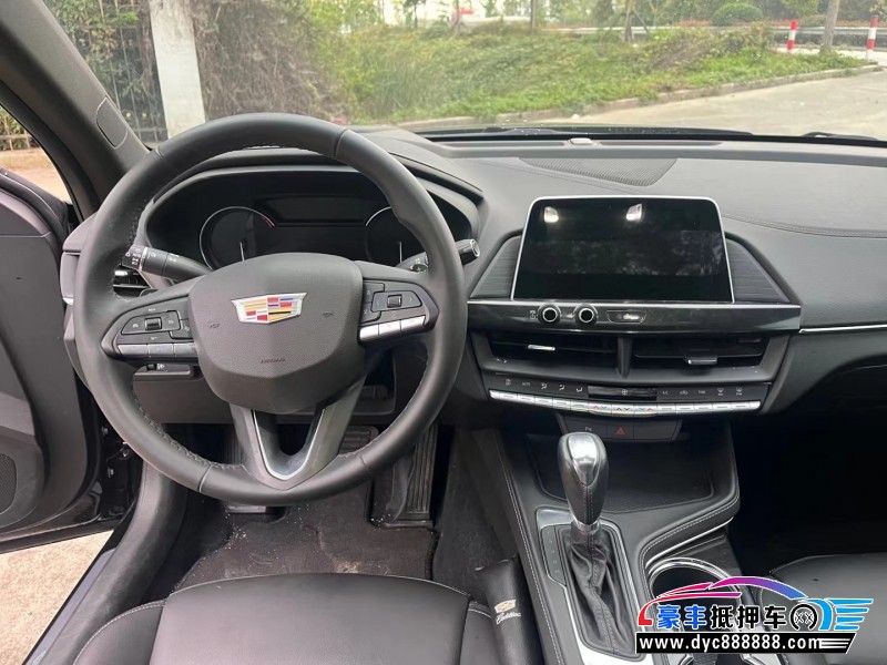 22年凯迪拉克CT4轿车抵押车出售