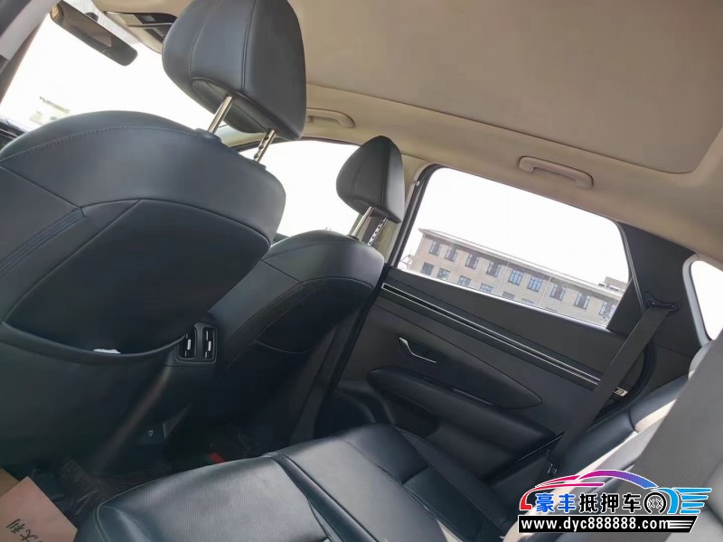 21年现代途胜轿车抵押车出售