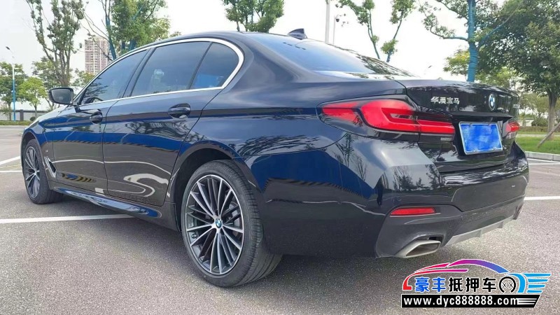 21年宝马5系SUV抵押车出售