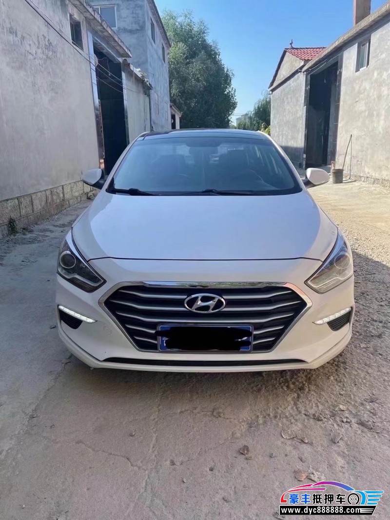 17年现代名图轿车抵押车出售