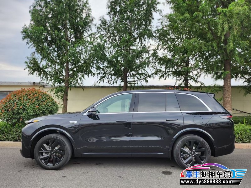 23年理想L8SUV抵押车出售