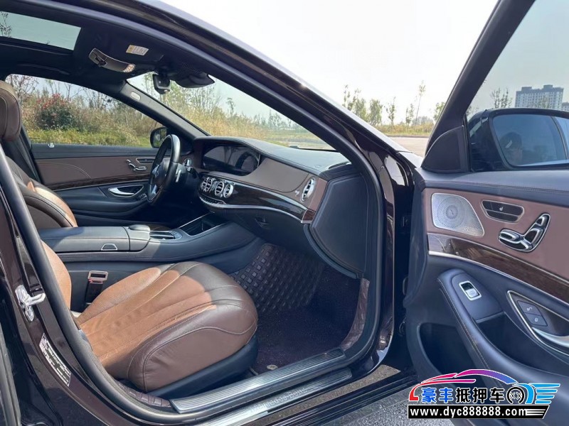 19年奔驰S轿车抵押车出售