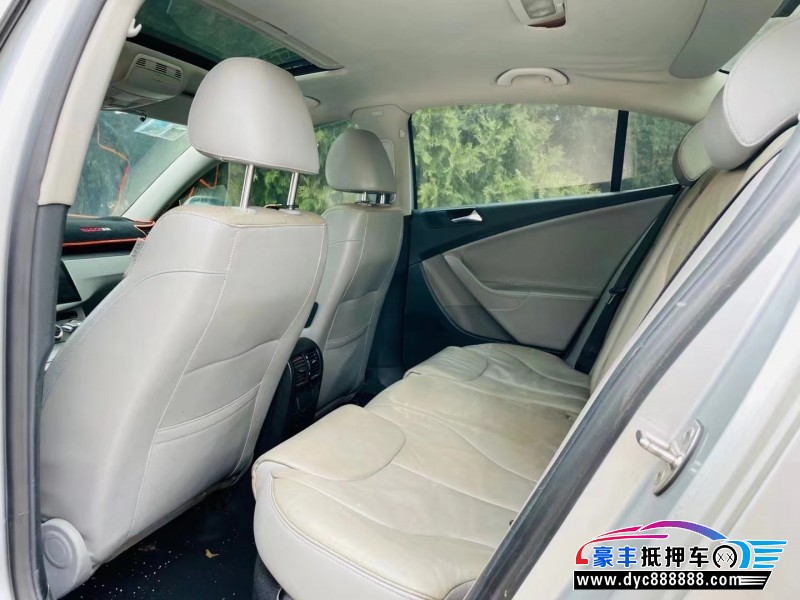 23年丰田亚洲龙轿车抵押车出售