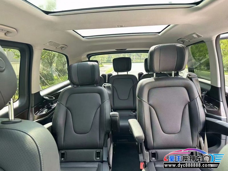 22年奔驰VMPV抵押车出售